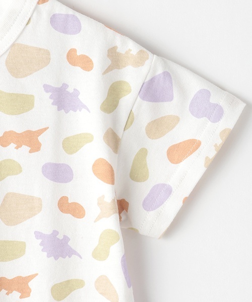 petit main(プティマイン)の「【GOODPRICE冷感】総柄半袖Tシャツ(Tシャツ/カットソー・キッズ・オフホワイト/チャコール/オレンジ/ベージュ・90cm/120cm/80cm/130cm/100cm/110cm)」の15枚目の写真