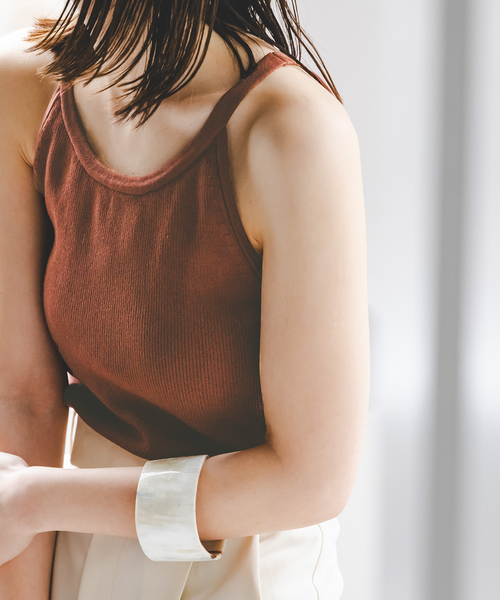 ADAWAS(アダワズ)の「ADAWAS/アダワズ STRETCH COTTON TANKTOP(タンクトップ・レディース・ホワイト/ブラック/ブラウン・FREE)」の3枚目の写真
