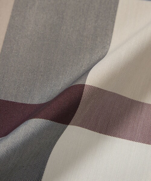 BLUE LABEL CRESTBRIDGE(ブルーレーベルクレストブリッジ)の「【WEB限定】クレストブリッジチェックライトクロッシングツイルスキッパーブラウス(シャツ/ブラウス・レディース・オレンジ系その他2/ベージュ系その他/グレー系その他2・38/36)」の12枚目の写真