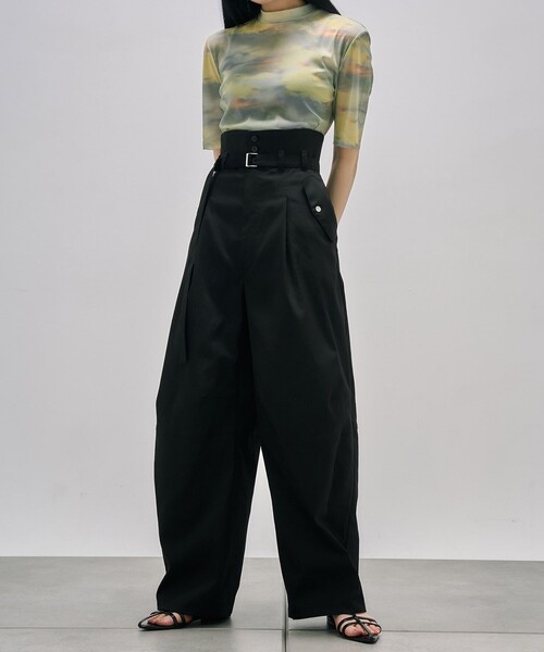 UNITED TOKYO（ユナイテッドトウキョウ）の「ニーコンバージョンパンツ｜ウォッシャブル/ストレッチ/UVカット/撥水/春服（その他パンツ・レディース・アイボリー/ブラック・1/2）」の20枚目の写真