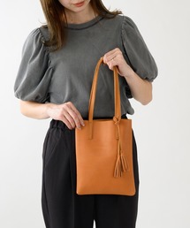 ANON（アノン）の「オイルドレザー・牛革スモールトートバッグ（トートバッグ）」