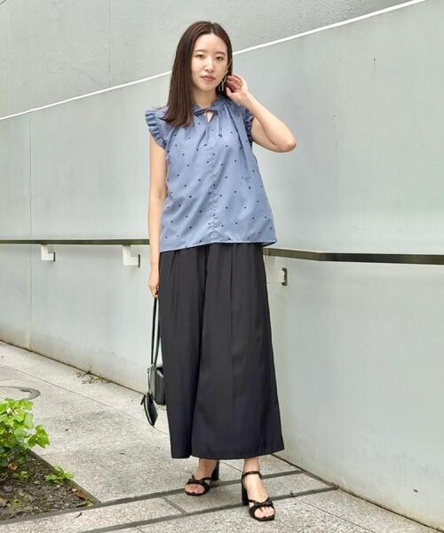 couture brooch（クチュールブローチ）の「【マシンウォッシャブル】ドット刺繍リボンデザインブラウス（シャツ/ブラウス・レディース・ブルー系5/ブラック系・38/36/42/40）」の8枚目の写真