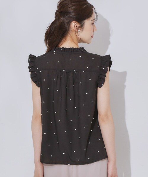 couture brooch（クチュールブローチ）の「【マシンウォッシャブル】ドット刺繍リボンデザインブラウス（シャツ/ブラウス・レディース・ブルー系5/ブラック系・38/36/42/40）」の16枚目の写真