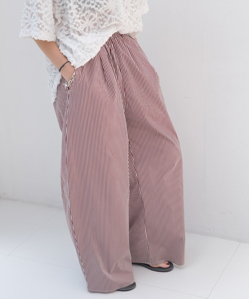 AKTE(アクテ)の「ライトコットンボリュームパンツ(その他パンツ・レディース・ブルー/バーガンディー・FREE/TALL)」の2枚目の写真