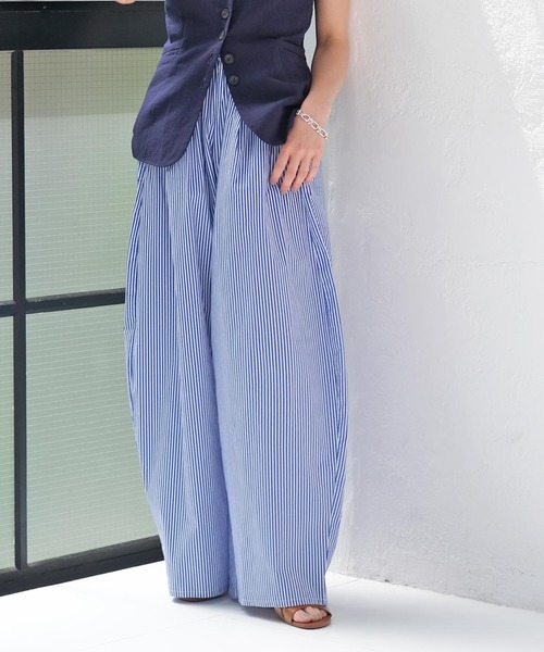 AKTE(アクテ)の「ライトコットンボリュームパンツ(その他パンツ・レディース・ブルー/バーガンディー・FREE/TALL)」の1枚目の写真