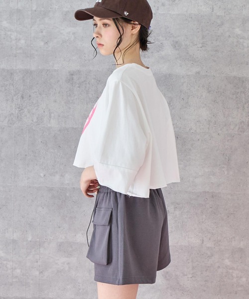 ANAP(アナップ)の「クロップド ハートロゴ Tシャツ(Tシャツ/カットソー・レディース・ホワイト/アイボリー/ブラック・FREE)」の18枚目の写真