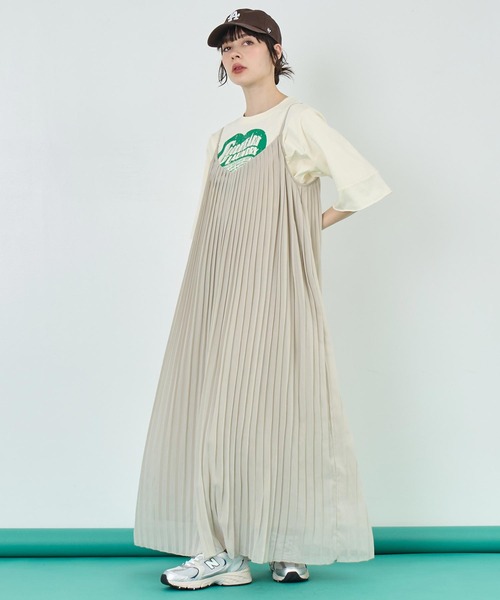 ANAP(アナップ)の「クロップド ハートロゴ Tシャツ(Tシャツ/カットソー・レディース・ホワイト/アイボリー/ブラック・FREE)」の14枚目の写真