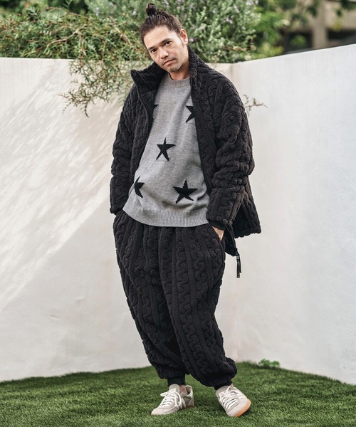 CAMBIO(カンビオ)の「mn3136- Mid Guge Star Pattern Jacquard Knit Pullover スター柄セーター(ニット/セーター・メンズ・チャコールグレー/アイボリー/ブラック/ミックスグレー・S/M/L)」の17枚目の写真
