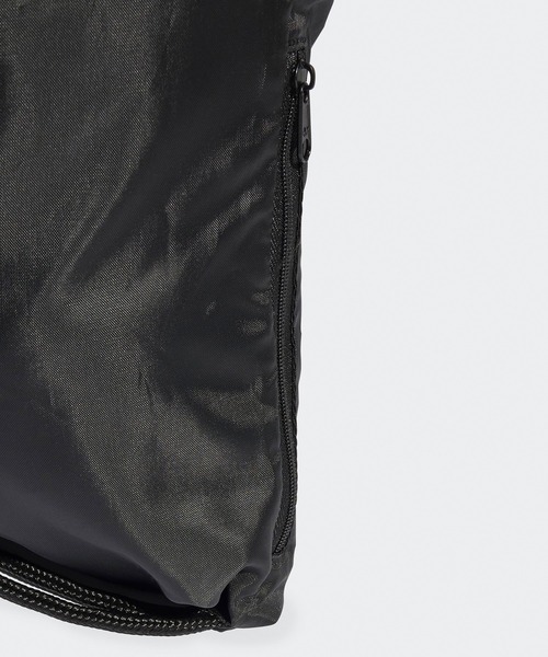 adidas（アディダス）の「adidas/アディダス HERI ADICOLOR GS ジムサック 2026年 夏 夏服（バックパック/リュック・メンズ・ブラック・FREE）」の4枚目の写真