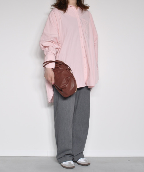 CLEDRAN(クレドラン)の「【本革 軽量】CL3848 GALE TUCK BOSTON 手提げ(ボストンバッグ・レディース・ブラック/グレー/ブラウン・FREE)」の13枚目の写真