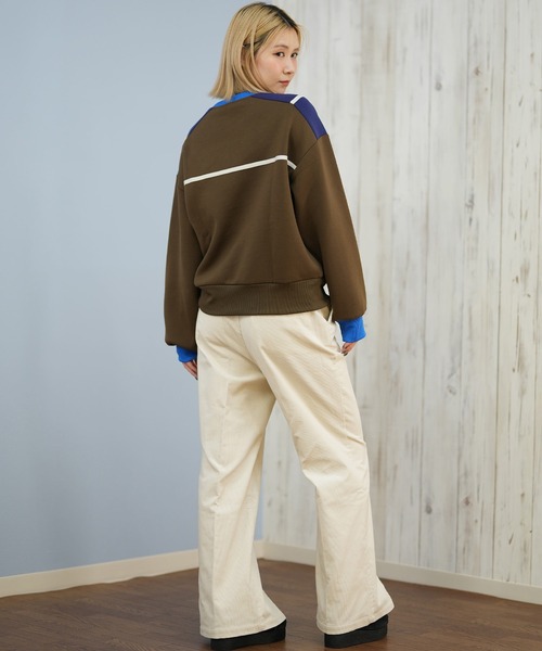 Champion(チャンピオン)の「CHAMPION/チャンピオン CREW NECK SWEATSHIRT スウェット CW-C008(スウェット・レディース・ブラウン/ライトベージュ/ダークブルー・M/L)」の10枚目の写真