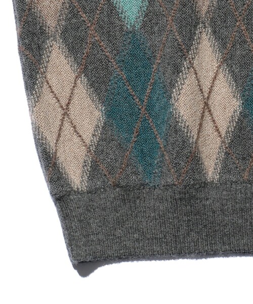 BEAMS PLUS(ビームスプラス)の「アーガイル パターン アルパカ ニットベスト(ベスト・メンズ・グレー/ブラック・XL/L/M/S)」の9枚目の写真
