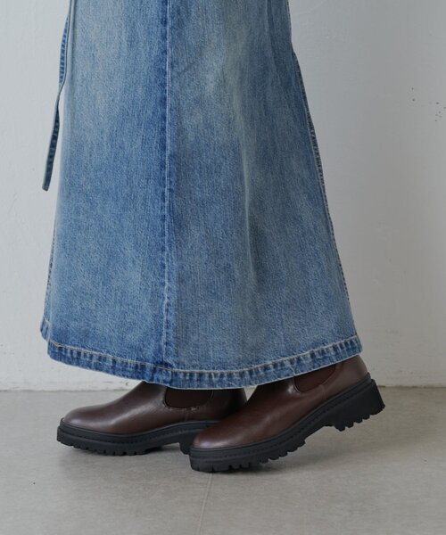 Lui's（ルイス）の「デニムウエストベルトロングスカート（デニムスカート・レディース・ブルー/インディゴブルー・38/36）」の14枚目の写真