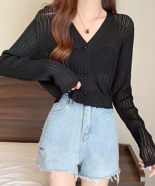 GLAMOROUS JANE(グラマラスジェーン)の「透かしランダムリブVネックショート丈カーディガン(カーディガン/ボレロ・レディース・ブルー/ブラック/パープル/ベージュ/ホワイト/グリーン/ブラウン/ピンク・FREE)」の9枚目の写真