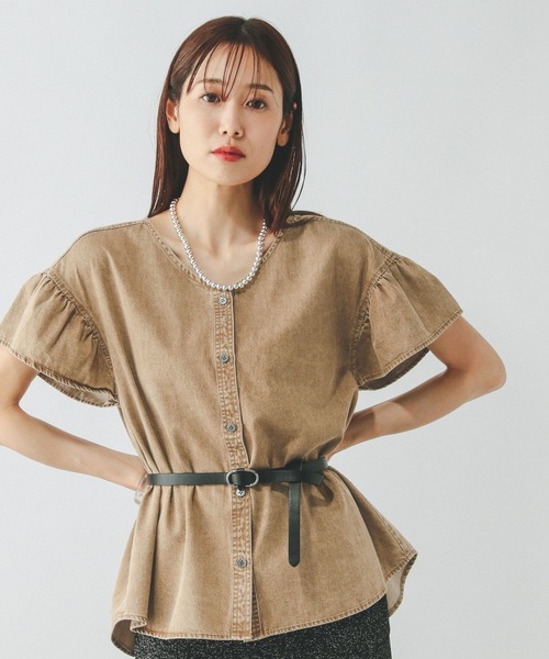 GLOBAL WORK(グローバルワーク)の「デニムフリルブラウス/571291(シャツ/ブラウス・レディース・ベージュ/ブルー・MEDIUM/LARGE)」の2枚目の写真