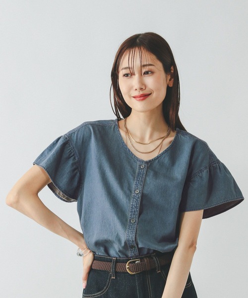 GLOBAL WORK(グローバルワーク)の「デニムフリルブラウス/571291(シャツ/ブラウス・レディース・ベージュ/ブルー・MEDIUM/LARGE)」の11枚目の写真