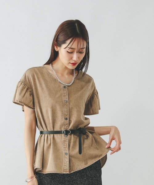 GLOBAL WORK(グローバルワーク)の「デニムフリルブラウス/571291(シャツ/ブラウス・レディース・ベージュ/ブルー・MEDIUM/LARGE)」の5枚目の写真