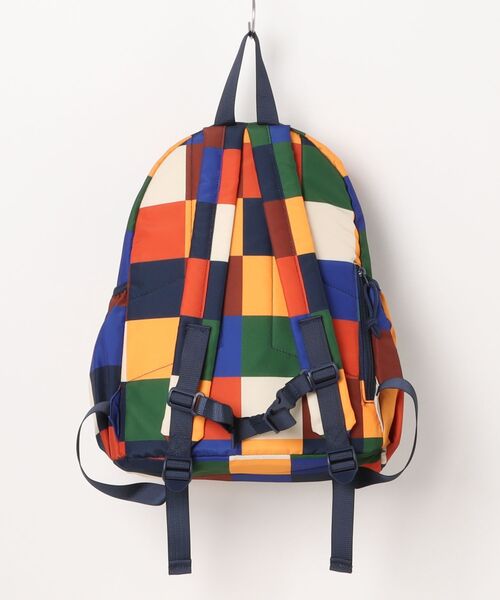 BOBO CHOSES(ボボショーズ)の「Multicolor Tiles school bag(バックパック/リュック・キッズ・マルチ・ONE SIZE)」の2枚目の写真