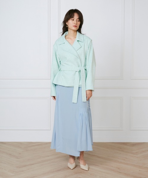 INED(イネド)の「Lanifico Camporeツイードショートコート《la veille by SUPERIOR CLOSET》(トレンチコート・レディース・グリーン系その他/ネイビー・7号/9号/11号)」の3枚目の写真