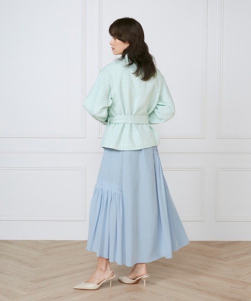 INED(イネド)の「Lanifico Camporeツイードショートコート《la veille by SUPERIOR CLOSET》(トレンチコート・レディース・グリーン系その他/ネイビー・7号/9号/11号)」の5枚目の写真