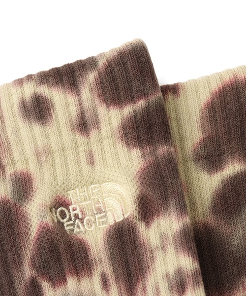 THE NORTH FACE（ザノースフェイス）の「THE NORTH FACE Tie Dye Crew / ザ・ノース・フェイス タイダイ クルー（ソックス/靴下・メンズ・マルチ・S/L/M）」の2枚目の写真