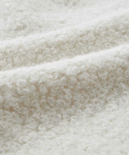 GeeRA（ジーラ）の「リングウールライクゴールドボタンノーカラージャケットコート（ノーカラージャケット・レディース・ブラック/アイボリー・MEDIUM/LARGE/X-LARGE）」の5枚目の写真