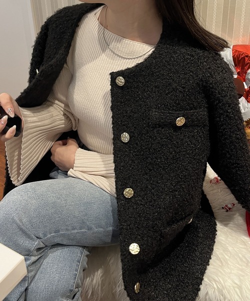 GeeRA（ジーラ）の「リングウールライクゴールドボタンノーカラージャケットコート（ノーカラージャケット・レディース・ブラック/アイボリー・MEDIUM/LARGE/X-LARGE）」の13枚目の写真