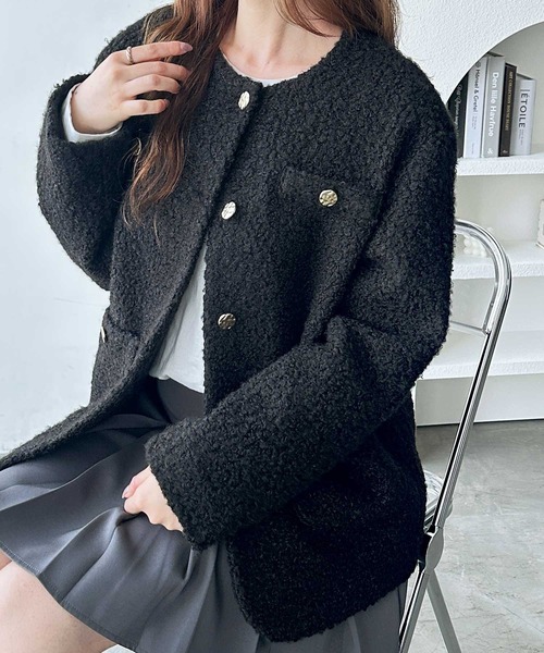 GeeRA（ジーラ）の「リングウールライクゴールドボタンノーカラージャケットコート（ノーカラージャケット・レディース・ブラック/アイボリー・MEDIUM/LARGE/X-LARGE）」の17枚目の写真