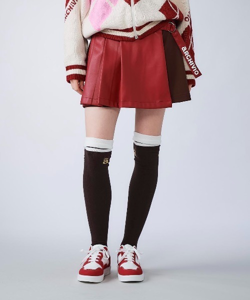 archivio（アルチビオ）の「<LADIES>保温発熱スカート風ショートパンツ（その他パンツ・レディース・ホワイト/レッド・L/M/S）」の11枚目の写真