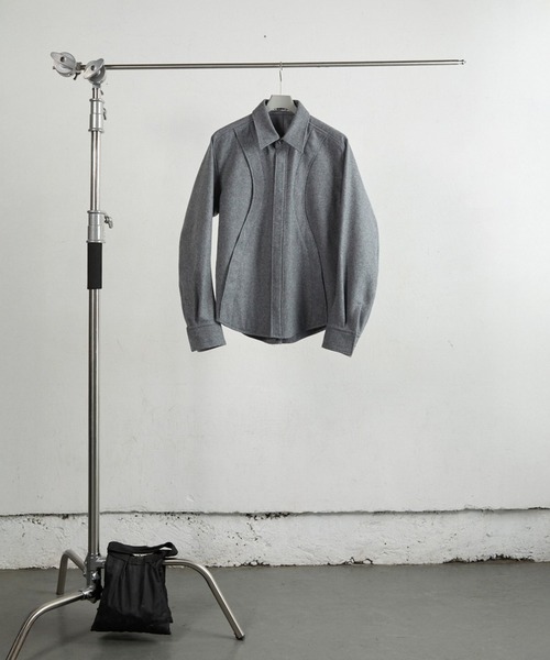 NVRFRGT（ネヴァーフォーゲット）の「WOOL FLY FRONT LONG SLEEVE SHIRT（シャツ/ブラウス・メンズ・ダークグレー/グレー/ブラウン・1/2）」の2枚目の写真