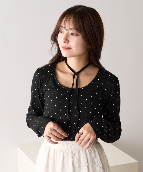 MAGASIN DE MODE Chou Chou（マガジンデモードシュシュ）の「【MAGASIN DE MODE Chou Chou】ドットリボン付きプルオーバー DTK（Tシャツ/カットソー・レディース・ブラック/オフホワイト/グレー・FREE）」の18枚目の写真