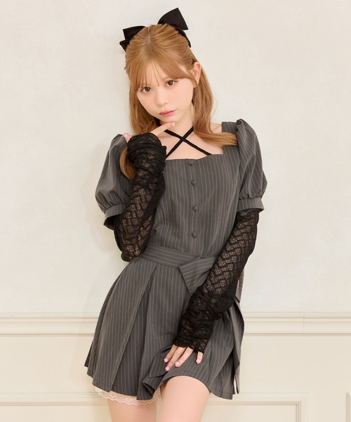 apres jour（アプレジュール）の「クロスリボン長袖インナー（Tシャツ/カットソー・レディース・ブラック/アイボリー/ホワイト系その他2/ブラック系その他・X-LARGE/フリー）」の4枚目の写真