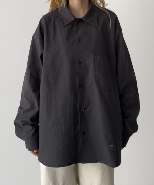 CANAL JEAN(キャナルジーン)の「ARMY TWILL コットンリネンユーティリティシャツ(シャツ/ブラウス・レディース・チャコールグレー・MEDIUM)」の8枚目の写真
