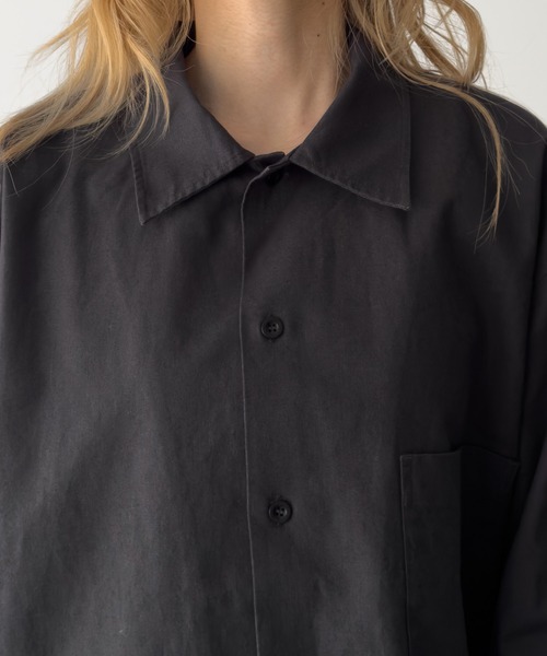 CANAL JEAN(キャナルジーン)の「ARMY TWILL コットンリネンユーティリティシャツ(シャツ/ブラウス・レディース・チャコールグレー・MEDIUM)」の11枚目の写真