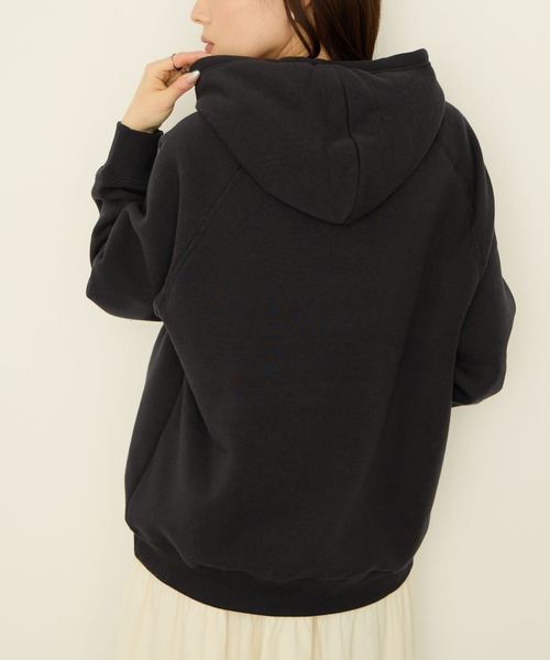 NAVY(ネイビー)の「nAvy 裏シャギーパーカ(パーカー・レディース・ダークグリーン/ブラック/杢グレー/グレイッシュベージュ/ピンク・L/M)」の19枚目の写真