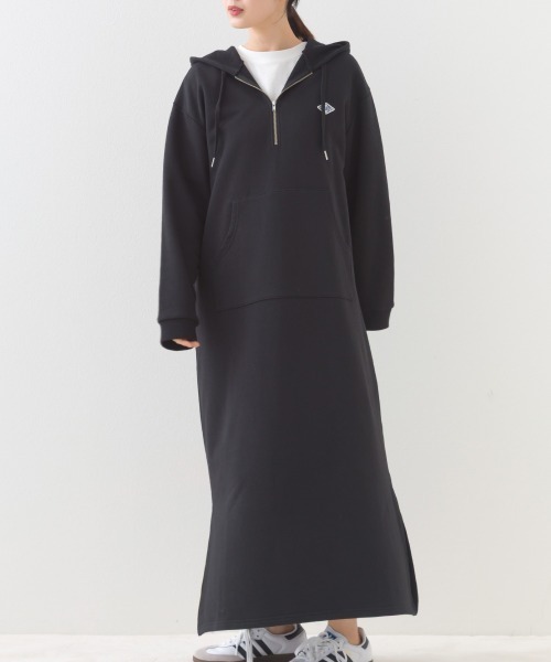 OMNES（オムネス）の「テック裏毛フーディポケットスウェットロングワンピース（ワンピース・レディース・ブラック/ダークグレー/ホワイト/グレー・FREE）」の11枚目の写真