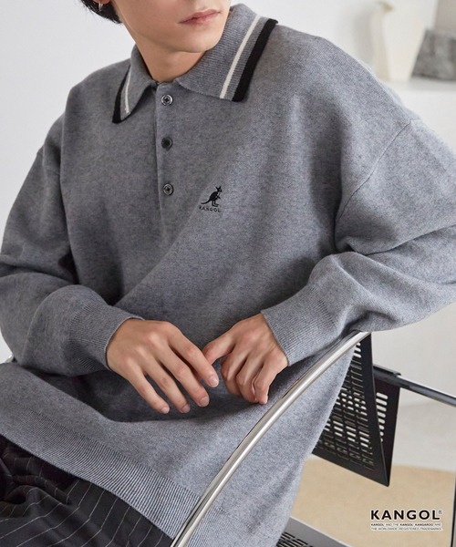 KANGOL(カンゴール)の「KANGOL/カンゴール 別注 ロゴ ワンポイント刺繍 ラインデザイン スウェットライクニットポロシャツ(ニット/セーター・メンズ・アッシュブラウン/杢グレー/オフホワイト/ネイビー/ブラック・L/M)」の3枚目の写真