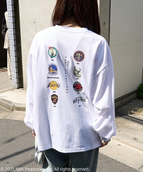 NBA(エヌビーエー)の「【NBA】NBA CHAMPIONS TEAM ARCHIVE LONG Sleeve Tee / CELTICS WARRIORS LAKERS CAVALIERS NUGGETS BUCKS RAPTORS SPURS(Tシャツ/カットソー・メンズ・ブラック/ホワイト・XL/L/M/S/XS)」の10枚目の写真