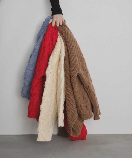 Shelly island（シェリーアイランド）の「ゆったりハニカムニット（ニット/セーター・レディース・レッド/ホワイト/ベージュ/ブルー・FREE）」の5枚目の写真