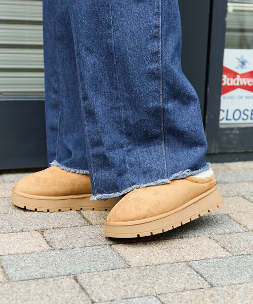 FREAK'S STORE(フリークスストア)の「限定展開 センターシーム ムートン スリッポン シューズ(スリッポン・レディース・ベージュ/ブラック/キャメル・38/37/36)」の18枚目の写真