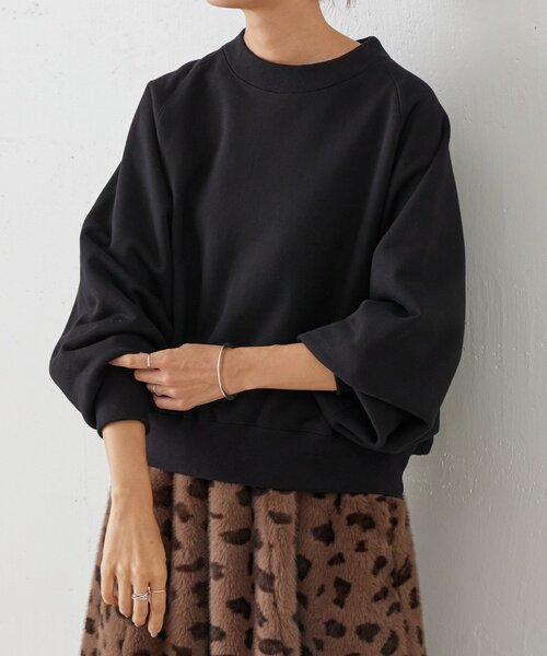 BEARDSLEY（ビアズリー）の「《15 quinze》へビー裏毛プルオーバー（スウェット・レディース・ブラック・FREE）」の2枚目の写真