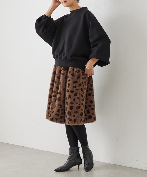 BEARDSLEY（ビアズリー）の「《15 quinze》へビー裏毛プルオーバー（スウェット・レディース・ブラック・FREE）」の11枚目の写真