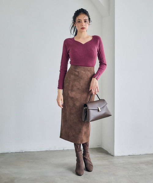 12Twelve Agenda（トゥエルブ　アジェンダ）の「ハートネック袖口アソートパールリブニットプルオーバー（ニット/セーター・レディース・ピンク/チャコールグレー/ブルー/ブラック/グレイッシュベージュ/オフホワイト/サックスブルー・M）」の10枚目の写真