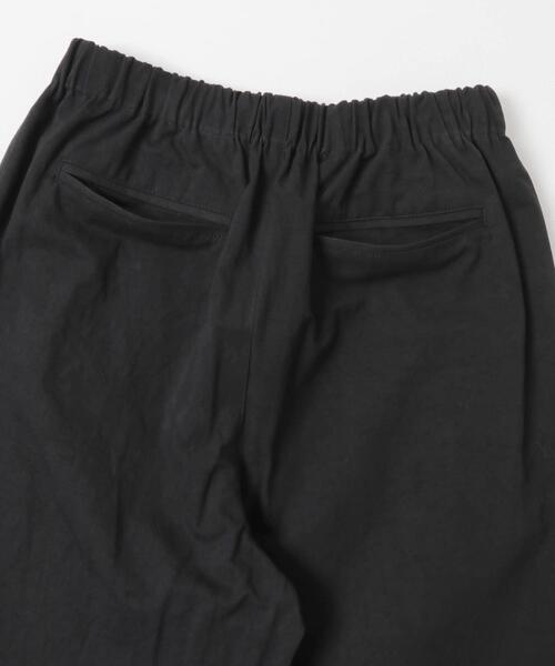 佳かぐれ　Two-tuck easy pants かぐれ｜Two-tuck easy pants - かぐれ(カグレ) | キナリノモール