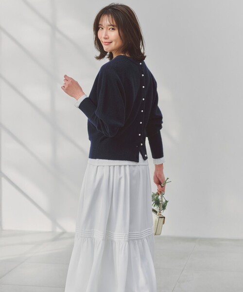 セール】【前後着用 可能】ふわふわニット 2WAY パールボタン