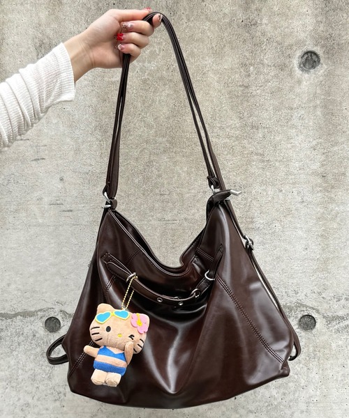 Chiina(チーナ)の「Chiina /【2way】 大容量 ベルテッドショルダーバッグ(ショルダーバッグ・レディース・グレー/オフホワイト/ブラウン/ブラック・FREE)」の21枚目の写真