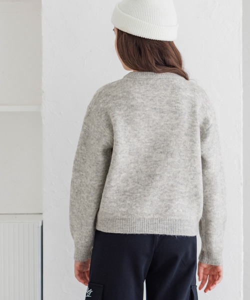 coca（coca）（コカ）の「【WEB限定セール】キッズ　親子お揃いアソートロゴニットトップス（ニット/セーター・キッズ・ライトベージュ/ブラウン/ライトグレー/ネイビー・120/130/140/150）」の7枚目の写真