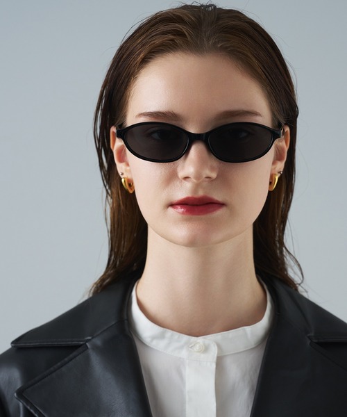 NUEF (ヌエフ)の「キャッツアイ型サングラス|カラーレンズ|トレンド|紫外線対策|UVカット|サングラス|NUEF|COLOR SUNGLASSES(サングラス・レディース・ライトブラウン/ブラウン/ブラック/カーキ・FREE)」の5枚目の写真