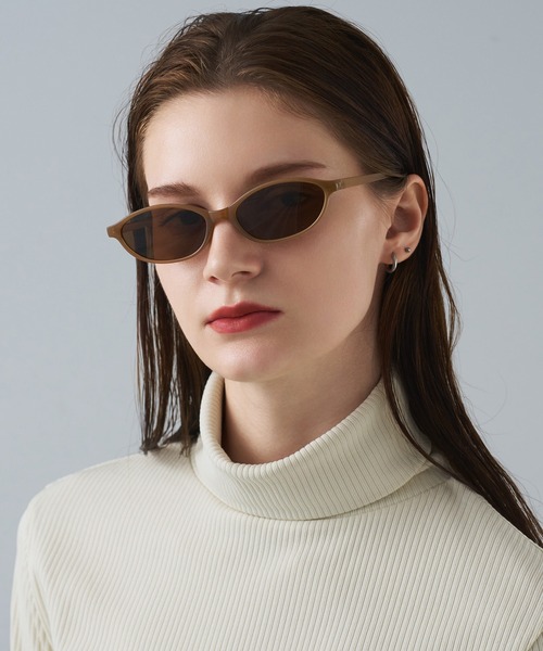 NUEF (ヌエフ)の「キャッツアイ型サングラス|カラーレンズ|トレンド|紫外線対策|UVカット|サングラス|NUEF|COLOR SUNGLASSES(サングラス・レディース・ライトブラウン/ブラウン/ブラック/カーキ・FREE)」の15枚目の写真