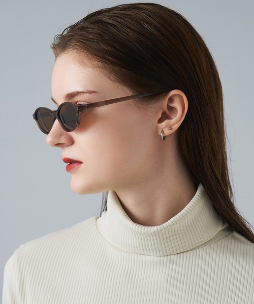 NUEF (ヌエフ)の「キャッツアイ型サングラス|カラーレンズ|トレンド|紫外線対策|UVカット|サングラス|NUEF|COLOR SUNGLASSES(サングラス・レディース・ライトブラウン/ブラウン/ブラック/カーキ・FREE)」の19枚目の写真